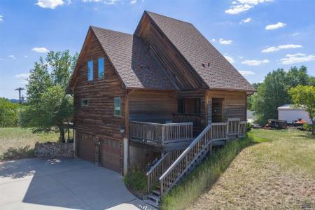 2233 Lincoln Avenue, Hot Springs, South Dakota 57747, USA