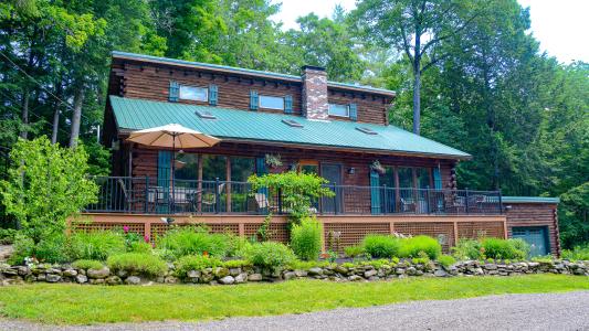 585 Parsonsfield Road, Limerick, Maine 04048, USA