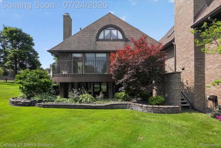 9095 S Saginaw Road #13, GrandBlanc, Michigan 48439, USA