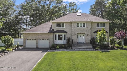 58 Jeanine Court, Manalapan, New Jersey 07726, USA