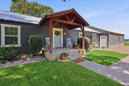 1313 Porter Court, Granbury, טקסס 76048, ארצות הברית של אמריקה 