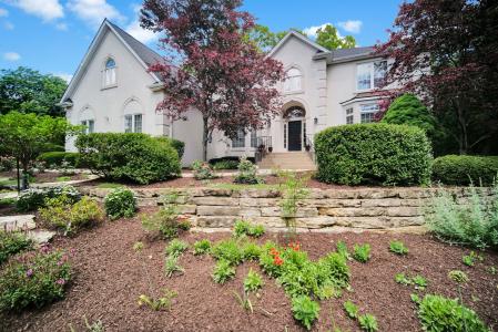 36W244 Fieldcrest Drive, St. Charles, Illinois 60175, Estados Unidos