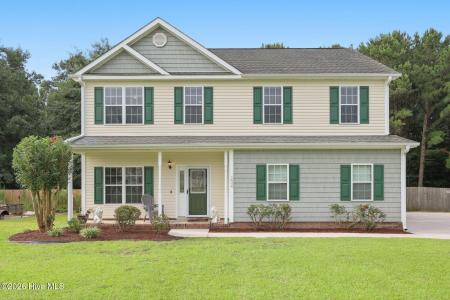 204 Bell Ridge Lane, Hubert, Caroline Du Nord 28539, États-Unis