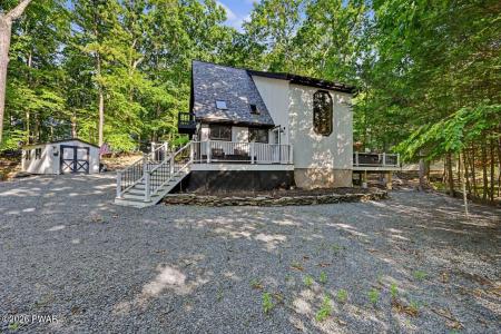 107 Rainbow, Lackawaxen, Pennsylvania 18435, USA
