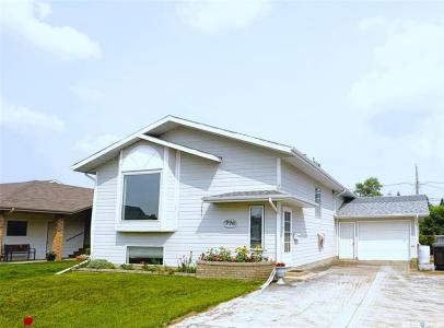 728 14TH STREET, Humboldt, Saskatchewan S0K 2A0, Canada