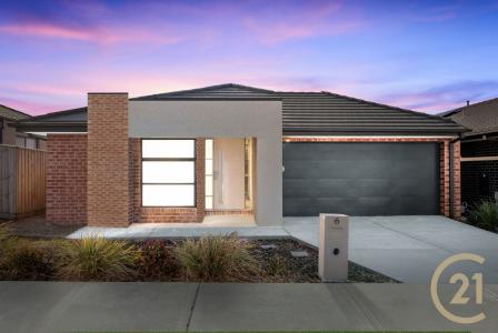 16 Julep Street, Manor Lakes, VIC 3024, Australia