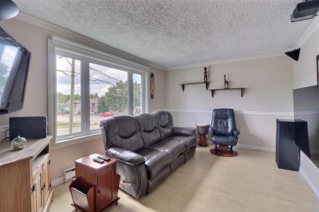 760 Rue Charbonneau, Rouyn-Noranda, Quebec J9X 3S8, Canada