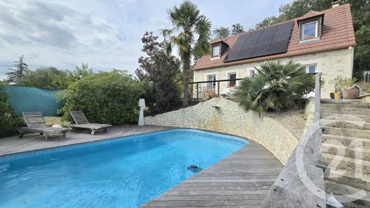 Chevincourt, Picardie 60150, France