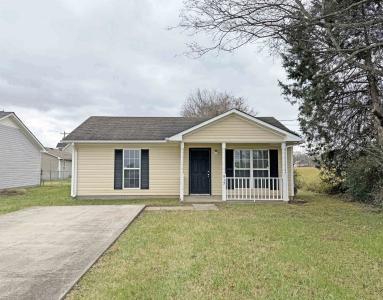 915 Stateline Rd, Oak Grove, Kentucky 42262, USA