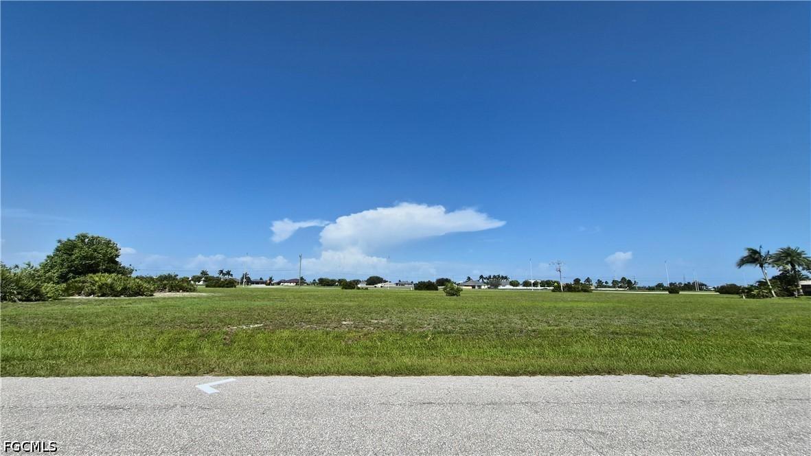 109 NW 32nd Place, Cape Coral, Floride 33993, États-Unis