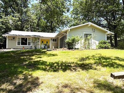 1003 Hickory Street, Cassville, Missouri 65625, USA