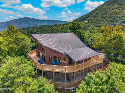 3219 Grouse Ridge Lane, Sevierville, Tennessee 37862, USA