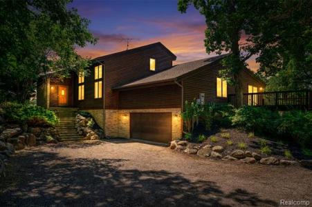 3166 Bigelow Road, Oceola Twp, Michigan 48855, USA