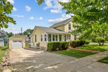 242 E Jefferson Ave, Hampshire, Illinois 60140, Estados Unidos