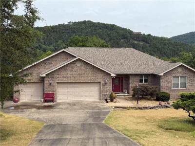 58 Bandy Dr., Holiday Island, Arkansas 72631, USA