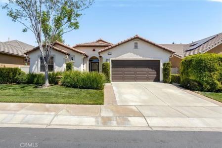1686 Piper Creek, Beaumont, California 92223, USA