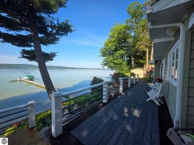 7243 Deadstream Road, Honor, Michigan 49640, USA