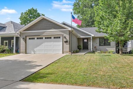 609 1st Avenue E, Oskaloosa, Iowa 52577, USA