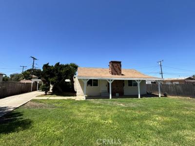 1003 E 149th, Compton, カリフォルニア 90220, アメリカ合衆国
