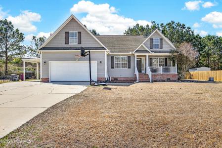 105 Mickey Court, New Bern, Caroline Du Nord 28562, États-Unis