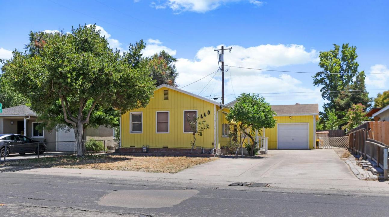 660 E North Street, Manteca, Kalifornien 95336, USA