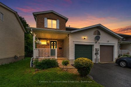 256 VANGUARD COURT, Kingston, Ontario K7M 8P8, CANADÁ