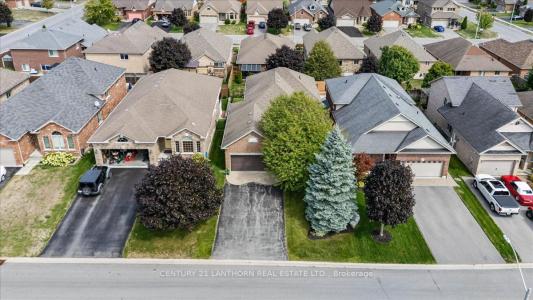 18 MCDOUGALL DRIVE, Belleville, Ontario K8N 4Z5, CANADÁ