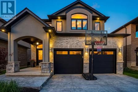 2152 YELLOWBIRCH PLACE, London North (north S), Ontario N6G 0N3, Canada