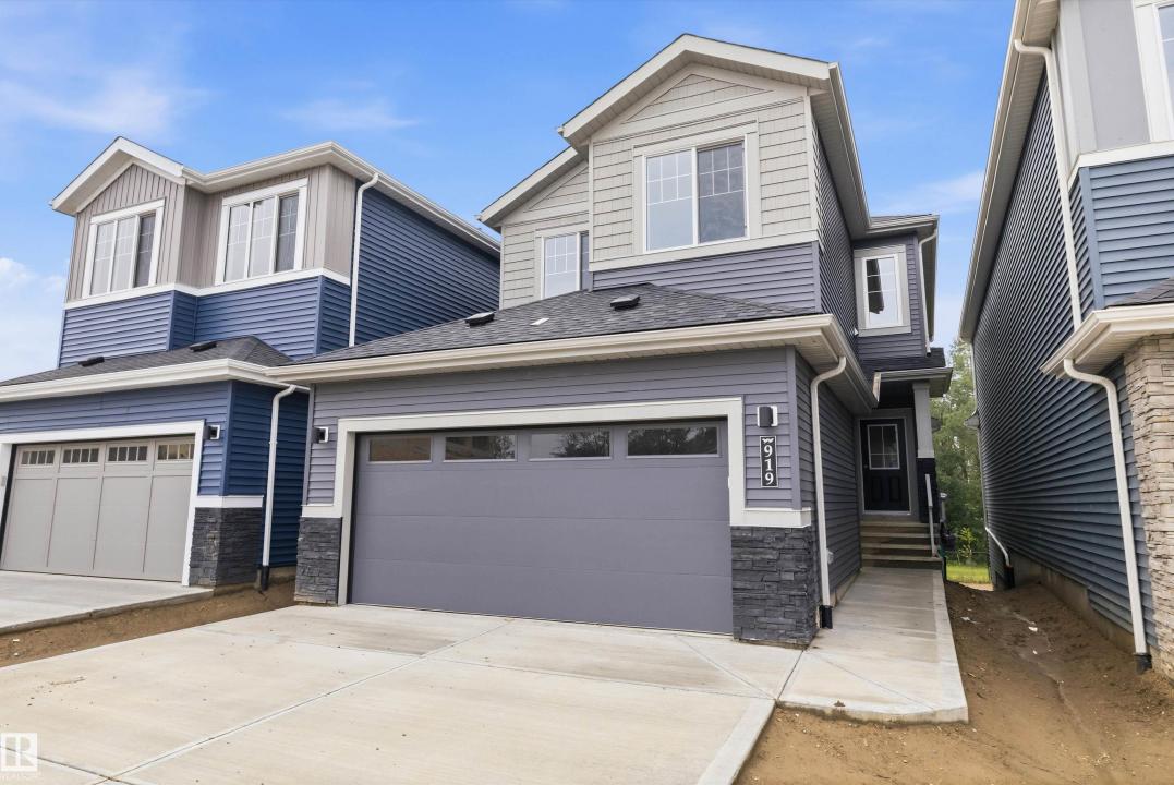 919 ELDERBERRY LANDING NW, Edmonton, Alberta T6M 3K3, Canada