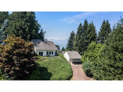 10021 FALCON CRESCENT, Chilliwack, British Columbia V2P 7R3, Canada