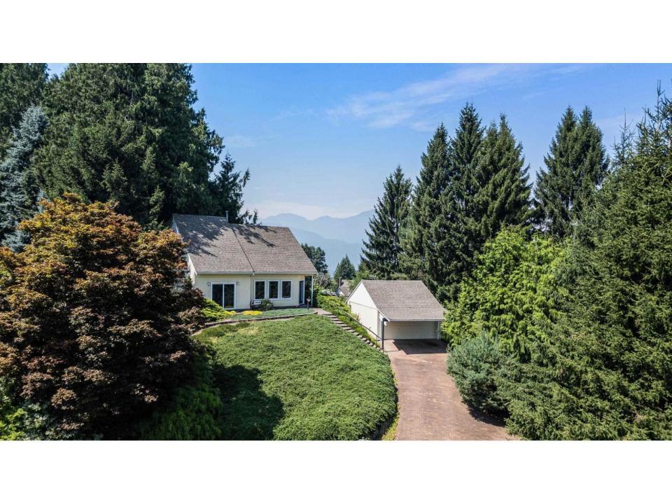 10021 FALCON CRESCENT, Chilliwack, كولومبيا البريطانية V2P 7R3, كندا