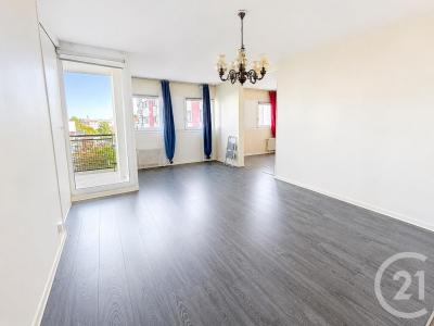 La Courneuve, Île-de-France 93120, France