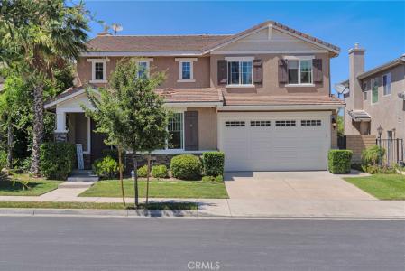 19639 Ellis Henry, Newhall, California 91321, USA