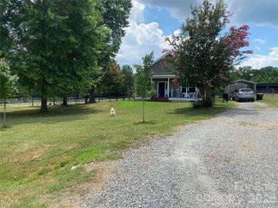 1568 John Smith Road, Columbus, North Carolina 28722, HOA KỲ