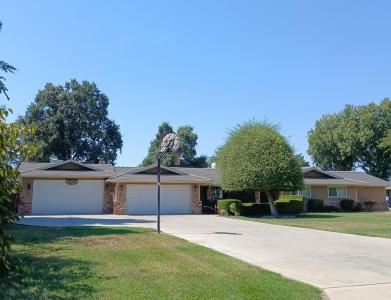 12537 Marlin Avenue, Visalia, California 93291, USA