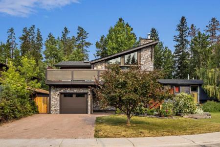 610 LARCH PLACE, Canmore, אלברטה T1W 1S1, קנדה