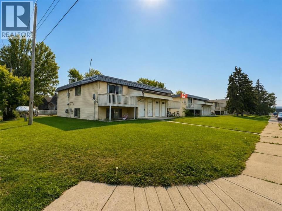 8014805 52 STREET, Olds, Alberta T4H 1G2, Kanada
