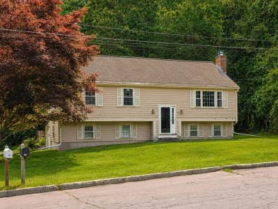 140 St James Way, Wrentham, Massachusetts 02093, USA
