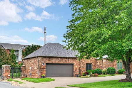 1750 W Bennett Street unit: 1A, Springfield, Missouri 65807, Stati Uniti