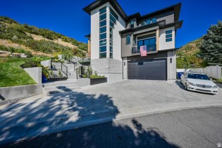 3381 E 9980 S, Sandy, Utah 84092, USA