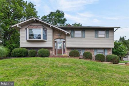20 Locust St, Talmage, Pennsylvania 17580, USA