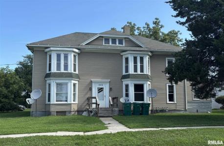 448 W 3rd Avenue, Woodhull, Illinois 61490, USA