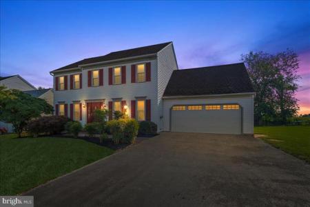 41 Apricot Ave, Leola, Pennsylvania 17540, USA