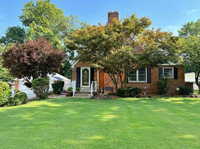 900 Brett Cabel Road, Washington, Indiana 47501, USA