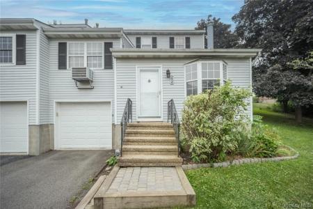 22 Hemlock Court, Fishkill, Nowy Jork 12524, USA