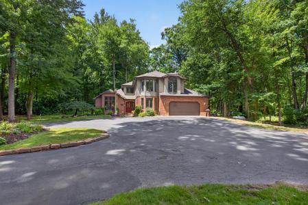 5025 Firethorne Drive, Jackson, Michigan 49201, États-Unis