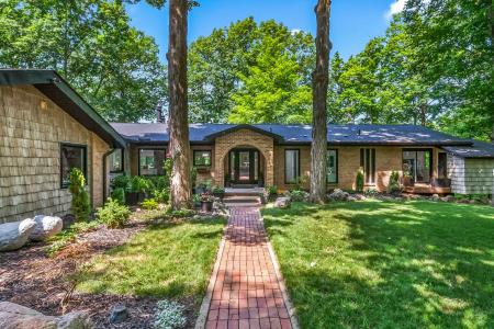 4720 Nirvana Drive, Adrian, Michigan 49221, USA