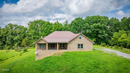 1570 Carl Doty Road, Afton, Tennessee 37616, USA