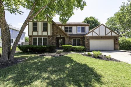 364 Churchill Lane, Gurnee, Illinois 60031, USA