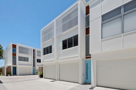 9/15-17 Yinni Street, Maroochydore, QLD 4558, Australia